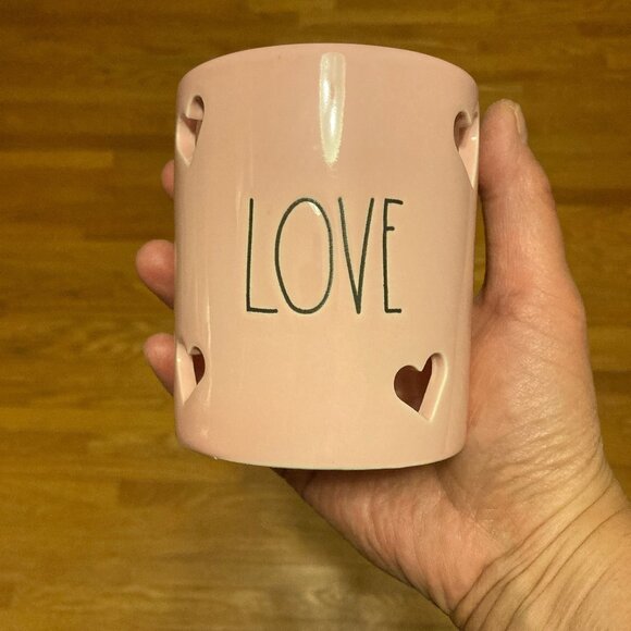 Pink Rae Dunn LOVE Cutout Heart Candle Holder - Picture 1 of 4